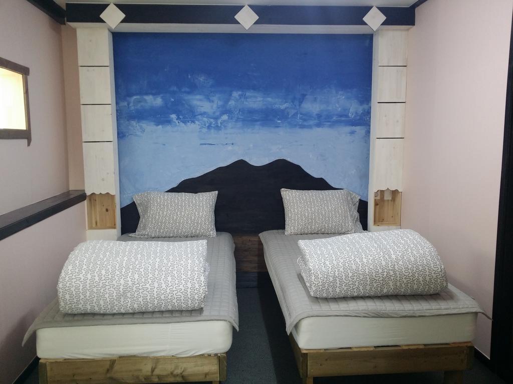 Jeju Airport Mira Guesthouse Exterior photo